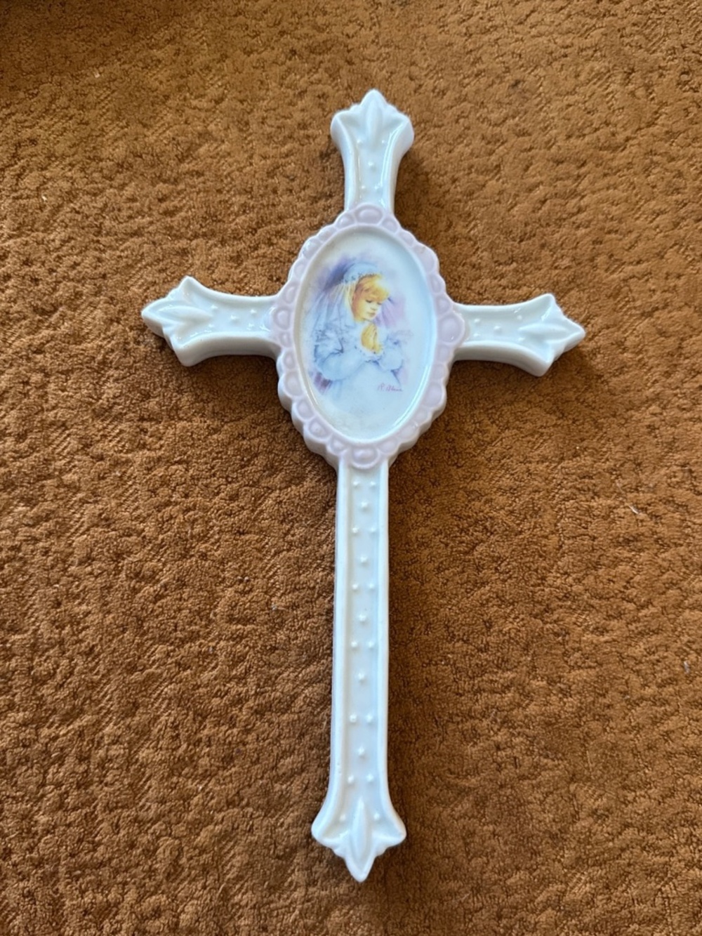 Vintage Praying Girl With Pink Frame Porcelain Cross Wall Hanger Malco